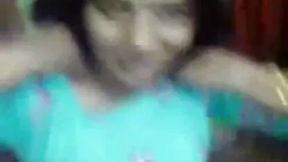 נערה בוגרת גורמת לילד צעיר לגמור סרטים לצפייה ישירה בחינם סקס