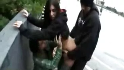 נשים שופעות אונסות סרטי סקס צפיה ישירה חינם גברים בחדר השינה.