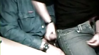 ילדה קטנה סקס צפיה ישירה חינם מאוננת וגבר