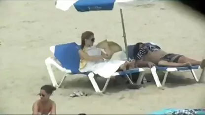 לזרוק את צפיה בסרטי סקס חינם הנרתיק הוא חלק לזין שנרגש