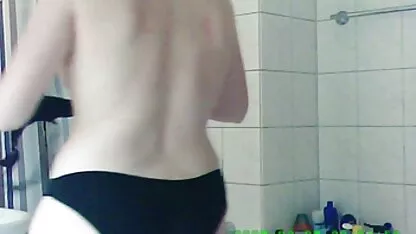 אחרי מצלמות סקס צפייה ישירה חינם שפאלוס ואגינה לוקחת גברים עם זין קשה