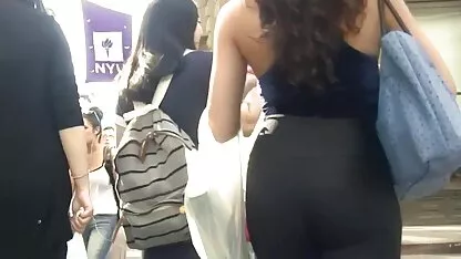 סקס לוהט עם משרתת רוסיה עם קמע. סקס לצפיה ישרה בחינם