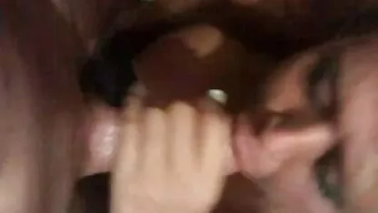 זוג צעיר עם זין גס במטבח פורנו לצפייה חינם