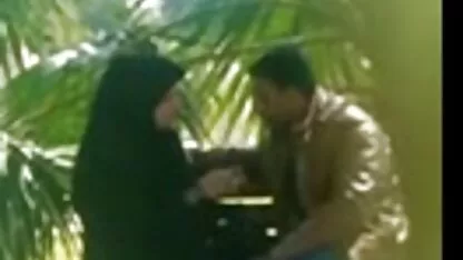 האחות סרטי פורנו לצפיה בחינם מתפשטת, אח וזיין אותה.