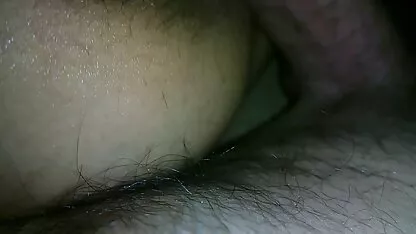 בחורה שווה פורנו נשים מבוגרות מוצצות לצפיה חינם מוותרת על חבריה לכיתה