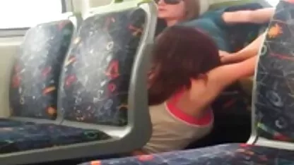 בנות סרטי סקס לצפיה מידית משתינות
