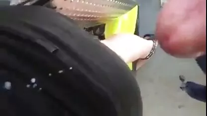פיסטינג סרטי פורנו לצפיה בחינם ומין נרתיקי לברונטית חמודה וזנותית
