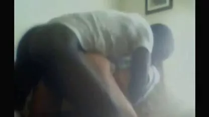 מתפתה אל מול העיניים סקס צפיה ישירה חינם