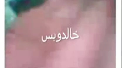 נשים סקסלצפייה עם חזה גדול רועדות בגלל סקס חזק.