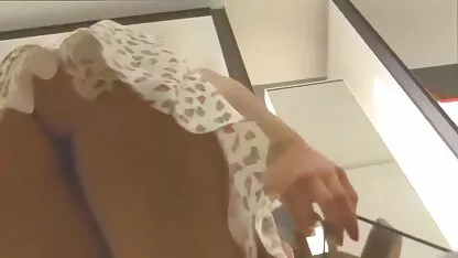 סקס במוסך והשפריץ סרטי סקס צפיה ישירה חינם של אלימות מזוג צעיר להוט