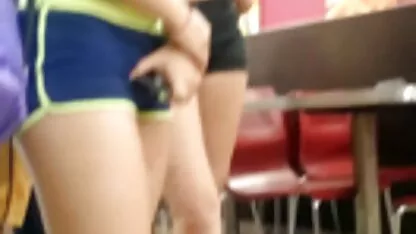 נשים רזות סקסלצפייה זקנות נכנעו לשכנות.