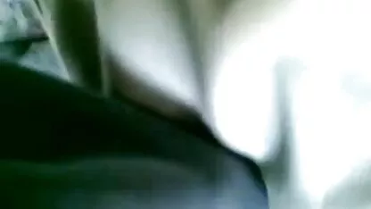 אחי גדל על ידי צפיה ישירה בסרטי סקס נימפומנית שמנה מזוינת