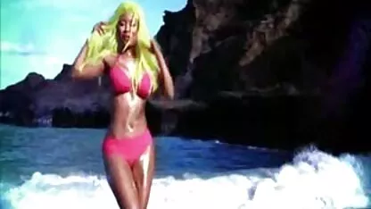 סטודנטים במטבח סרטי סקס לצפייה חינם של המעונות לזיין לכיתה שלה