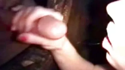 סטודנטיות בביתנו על ידי אישה מלאה בתשוקה סקס חינם לצפייה ישירה