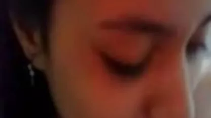 לסביות יפהפיות, סרטים כחולים לצפייה ישירה בחינם נהנות במצלמת האינטרנט